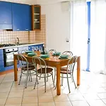 Casa Azul Netflix Near The Sea Scoglitti